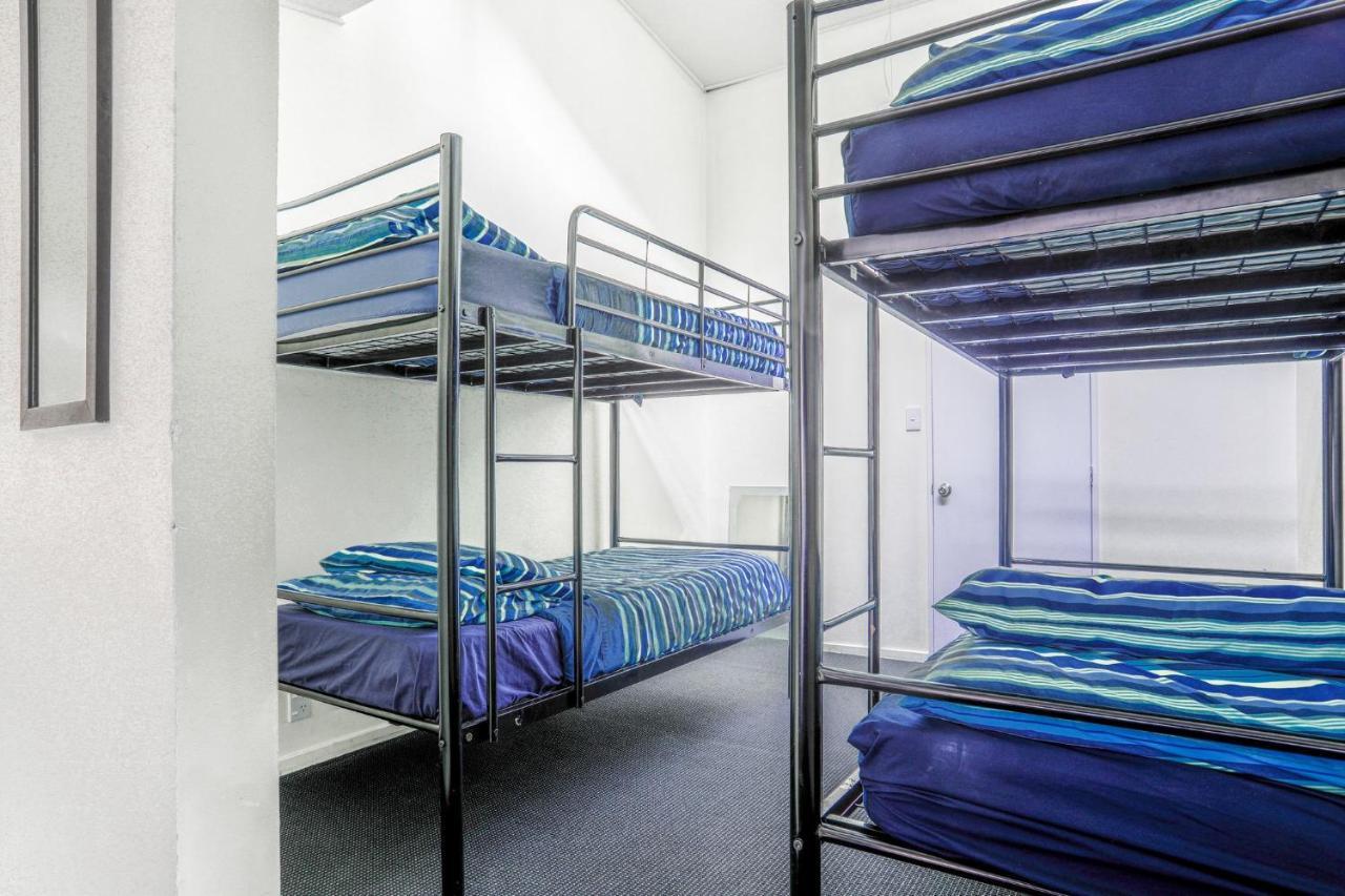 Aspen Lodge Backpackers Квинстаун Экстерьер фото