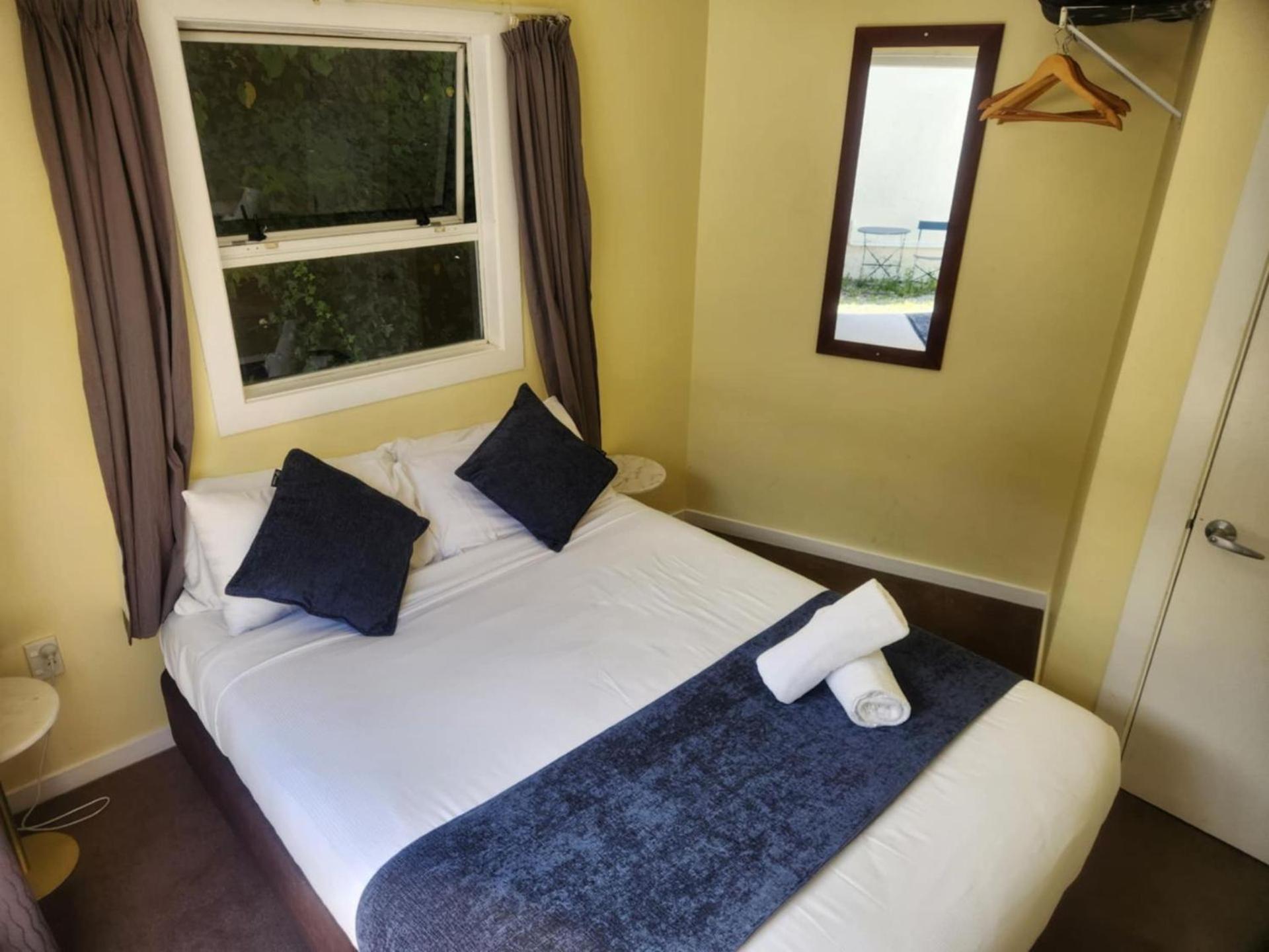 Aspen Lodge Backpackers Квинстаун Экстерьер фото