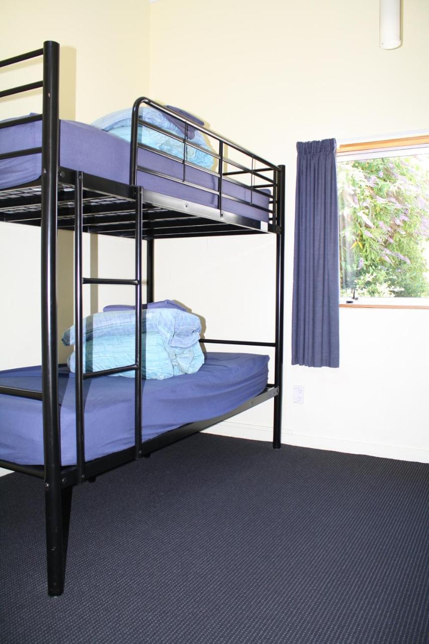 Aspen Lodge Backpackers Квинстаун Экстерьер фото